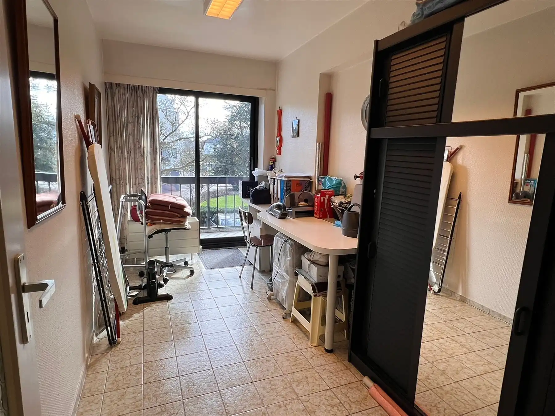 Goed onderhouden appartement met 2 slaapkamers en autostaanplaats foto 9