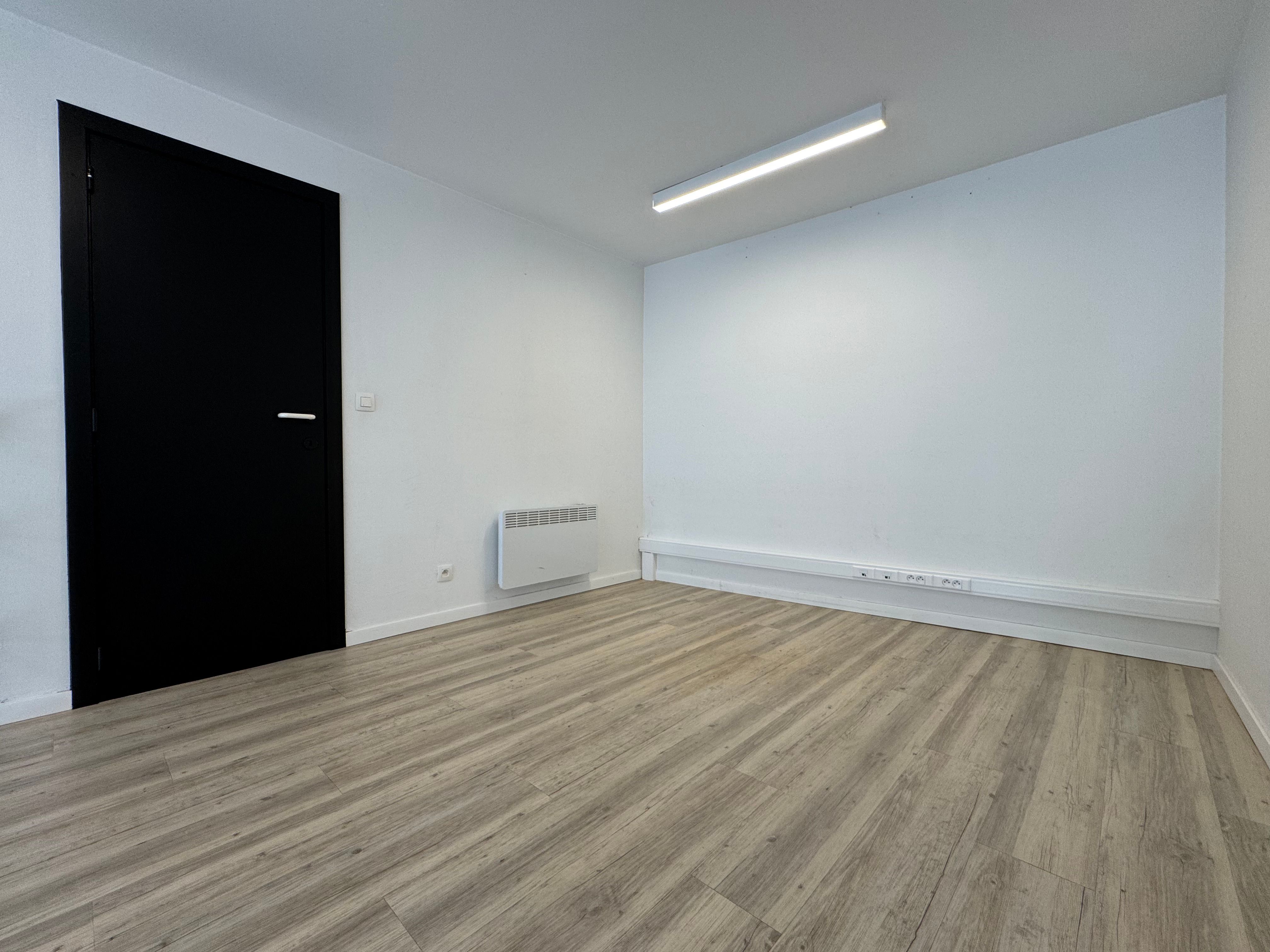 Handelsgelijkvloers 56m² foto 7