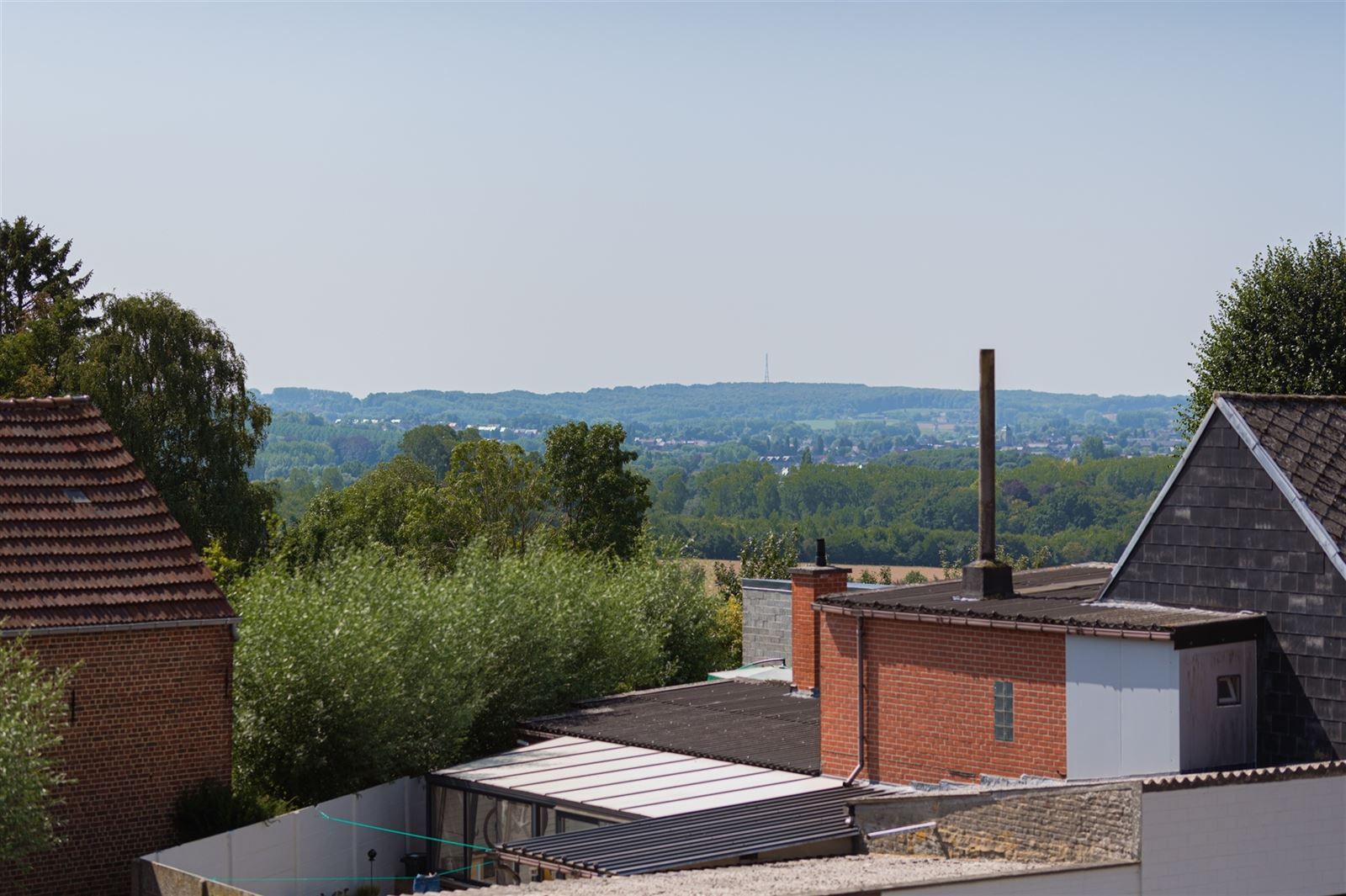 Instapklaar duplex-appartement te Oudenhove!  foto 4