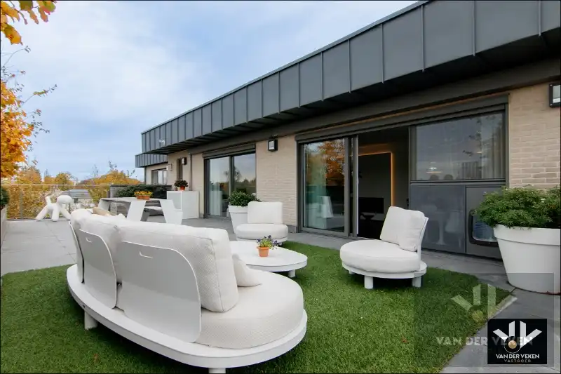 INVESTERINGSPAND : PENTHOUSE MET LANGE TERMIJN HUUROPBRENGST foto 24