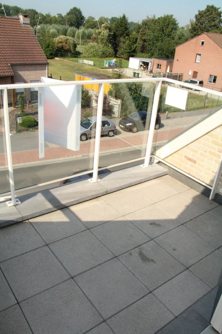 Prachtig 1 slk app met 2 carports nabij het Donkmeer foto 9