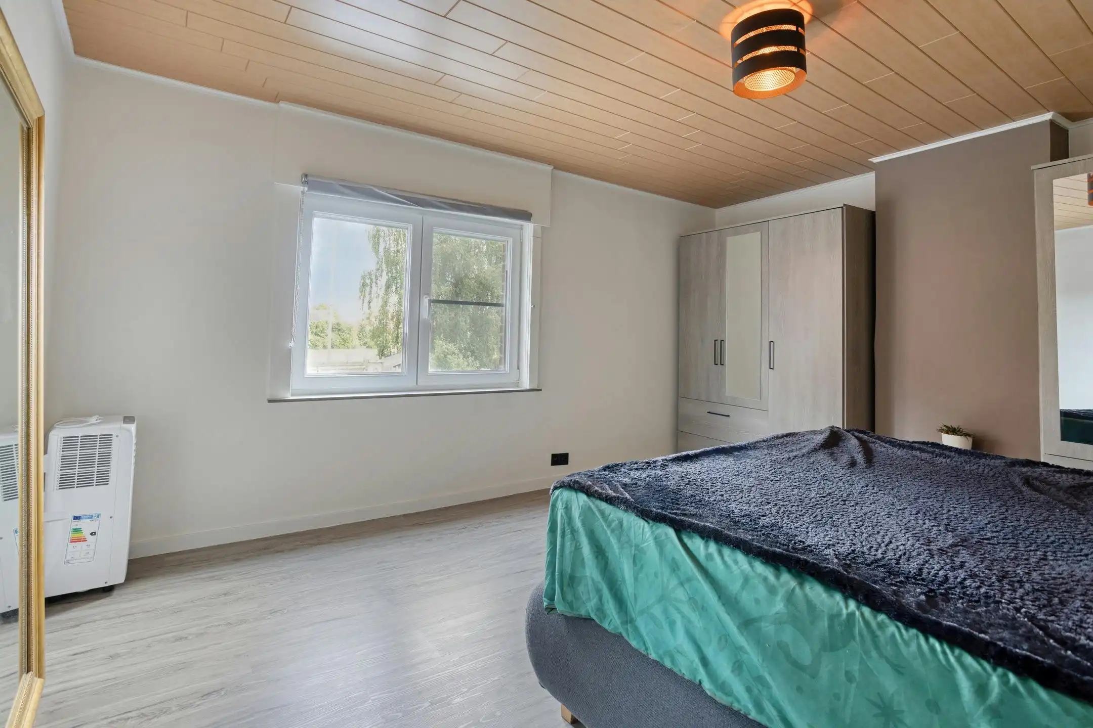 Instapklare woning met 3 slaapkamers te koop in Heule!  foto 7