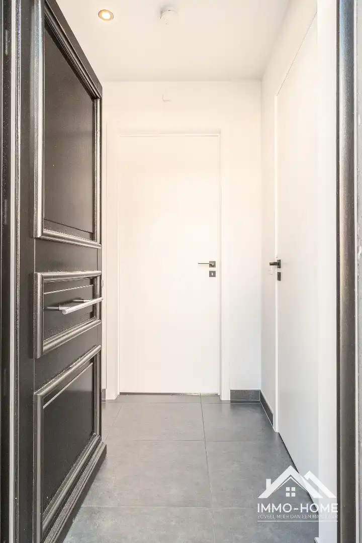 Prachtige instapklare woning met zwembad!  foto 26