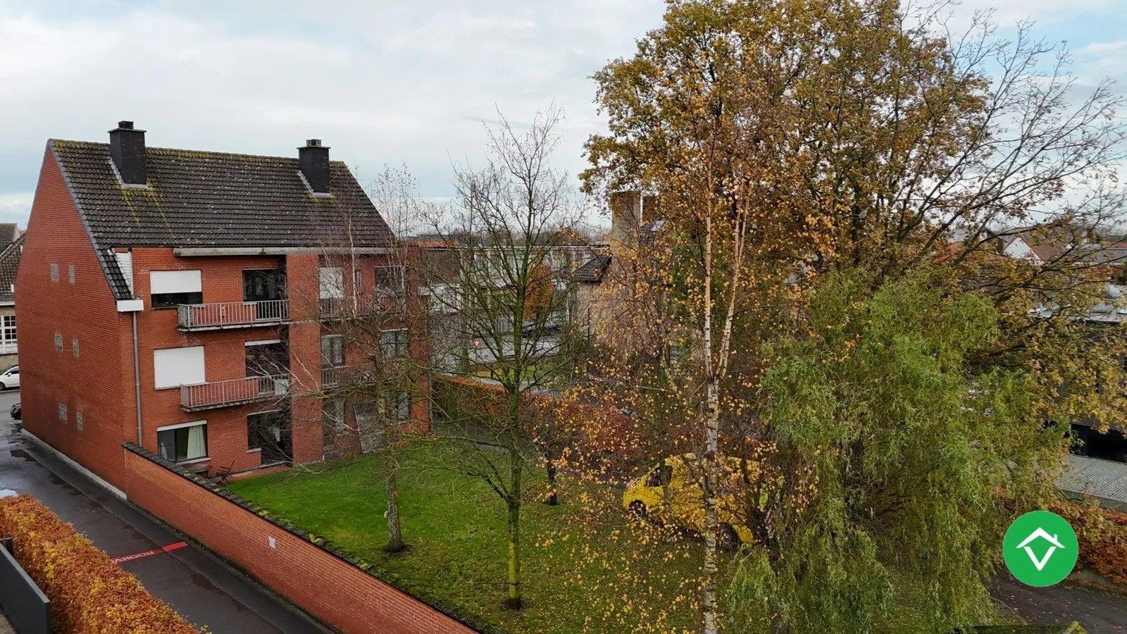Appartement met 2 slaapkamers en garage in centrum Koekelare  foto 23
