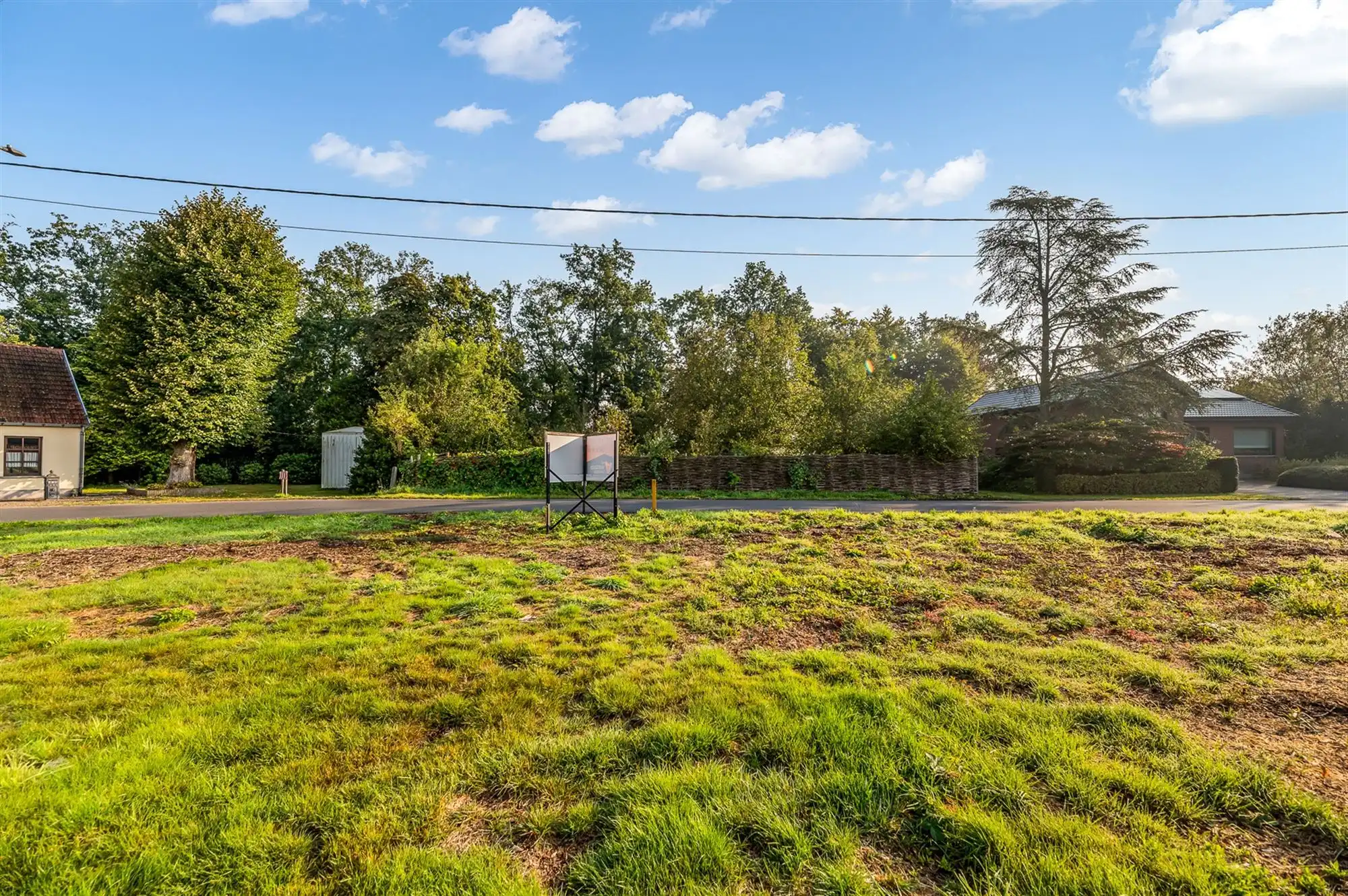 ZUIDGERICHTE BOUWGROND OB VAN 687M2 VLAKBIJ NATUURGEBIED foto 4