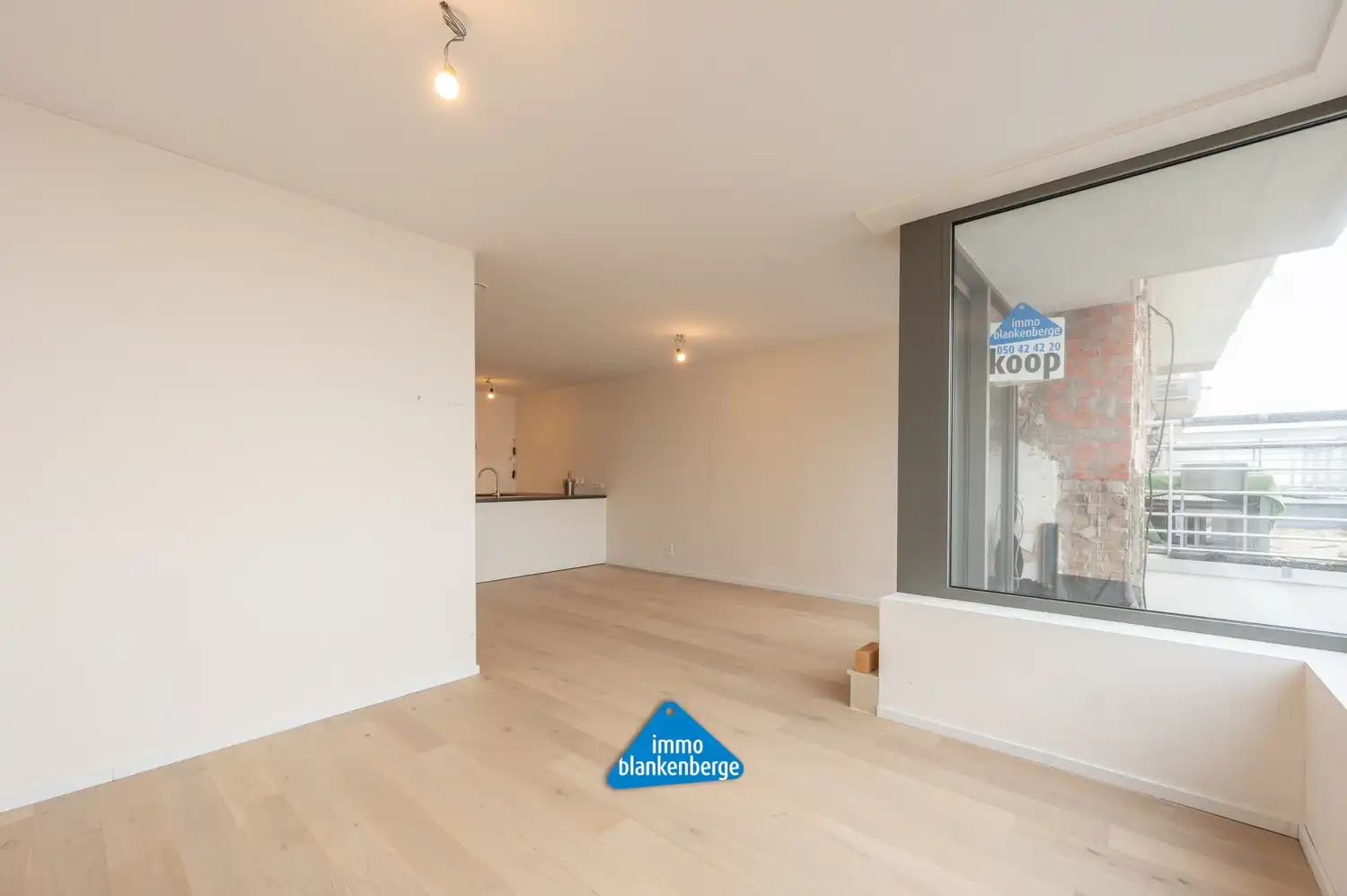 Uniek 2 slaapkamerappartement in Residentie Pier foto 3