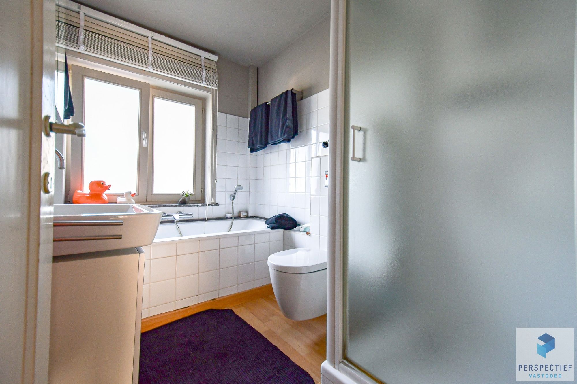 RUIM HANDELSPAND met WOONST op GUNSTIGE ligging - MOGELIJKHEID TOT AANKOOP NAASTLIGGENDE WONING met ZWEMBAD foto 38
