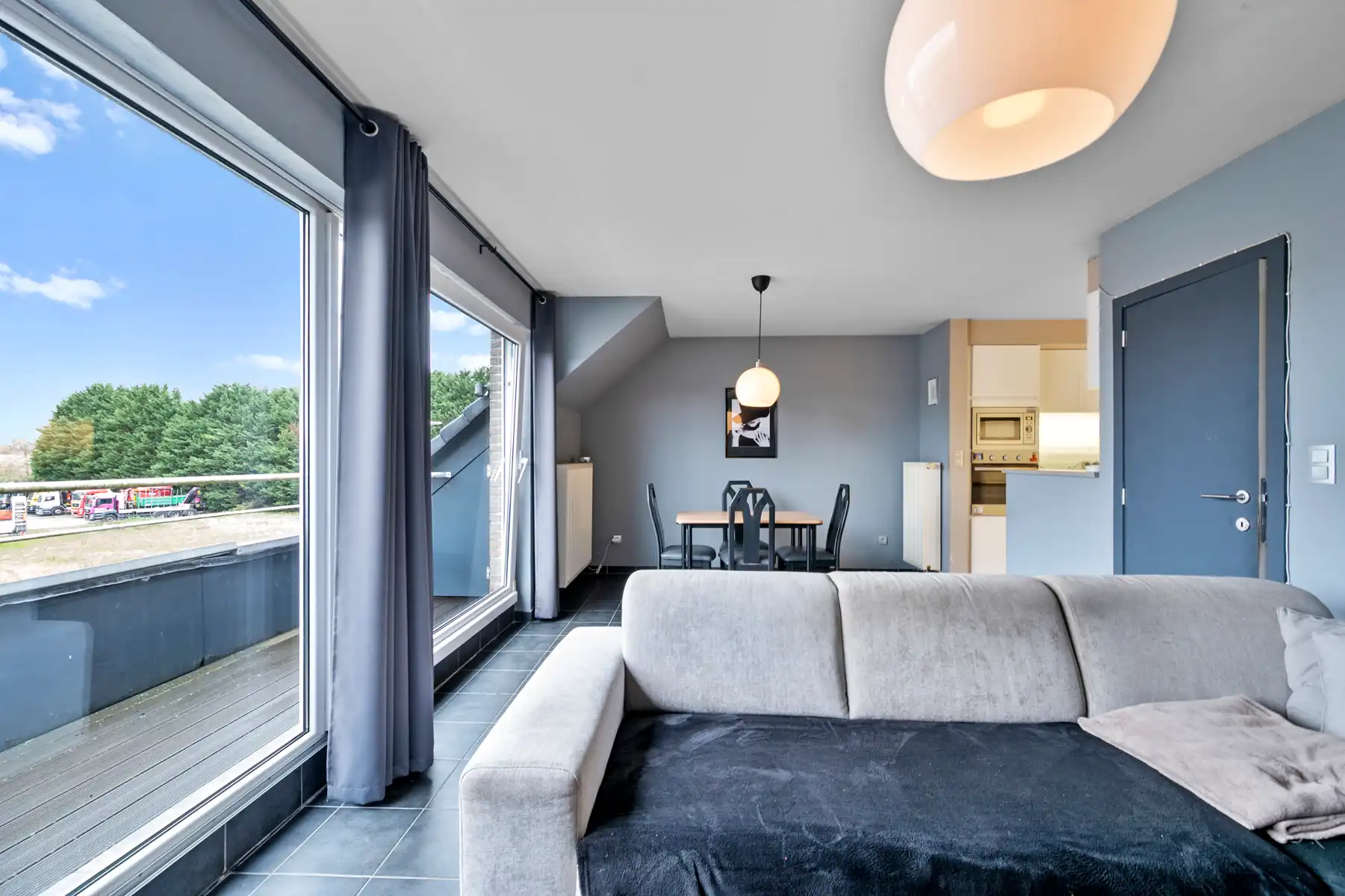 knus appartement in het hart van Berlare  foto 3