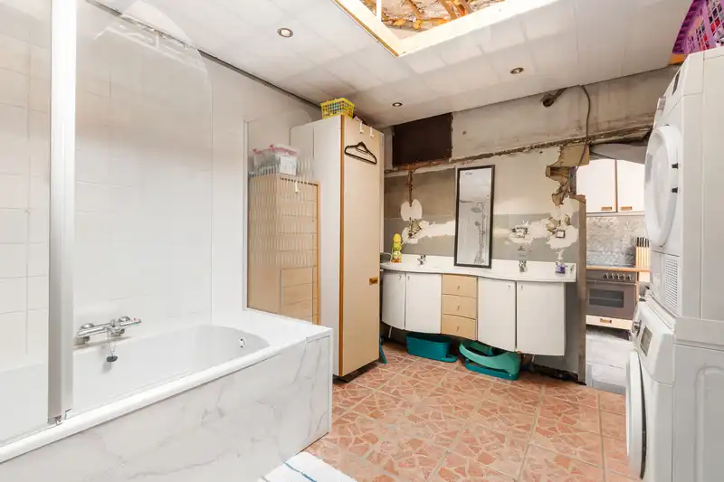 Te renoveren woning met veel potentieel te Rieme foto 7