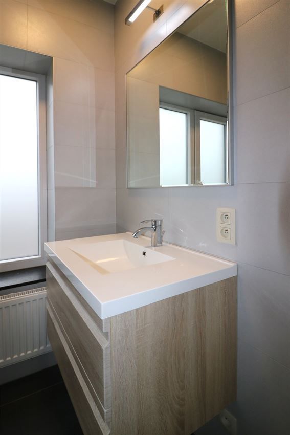Duplex, 2 slpk. groot terras,n staanplaats, nabij station  foto 21