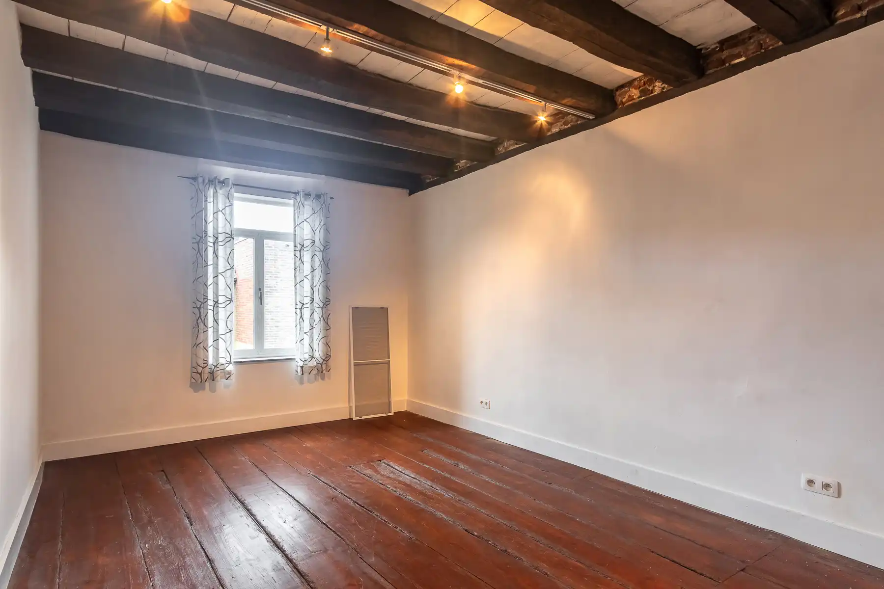 Grote woning met tal van mogelijkheden in bruisend centrum foto 19