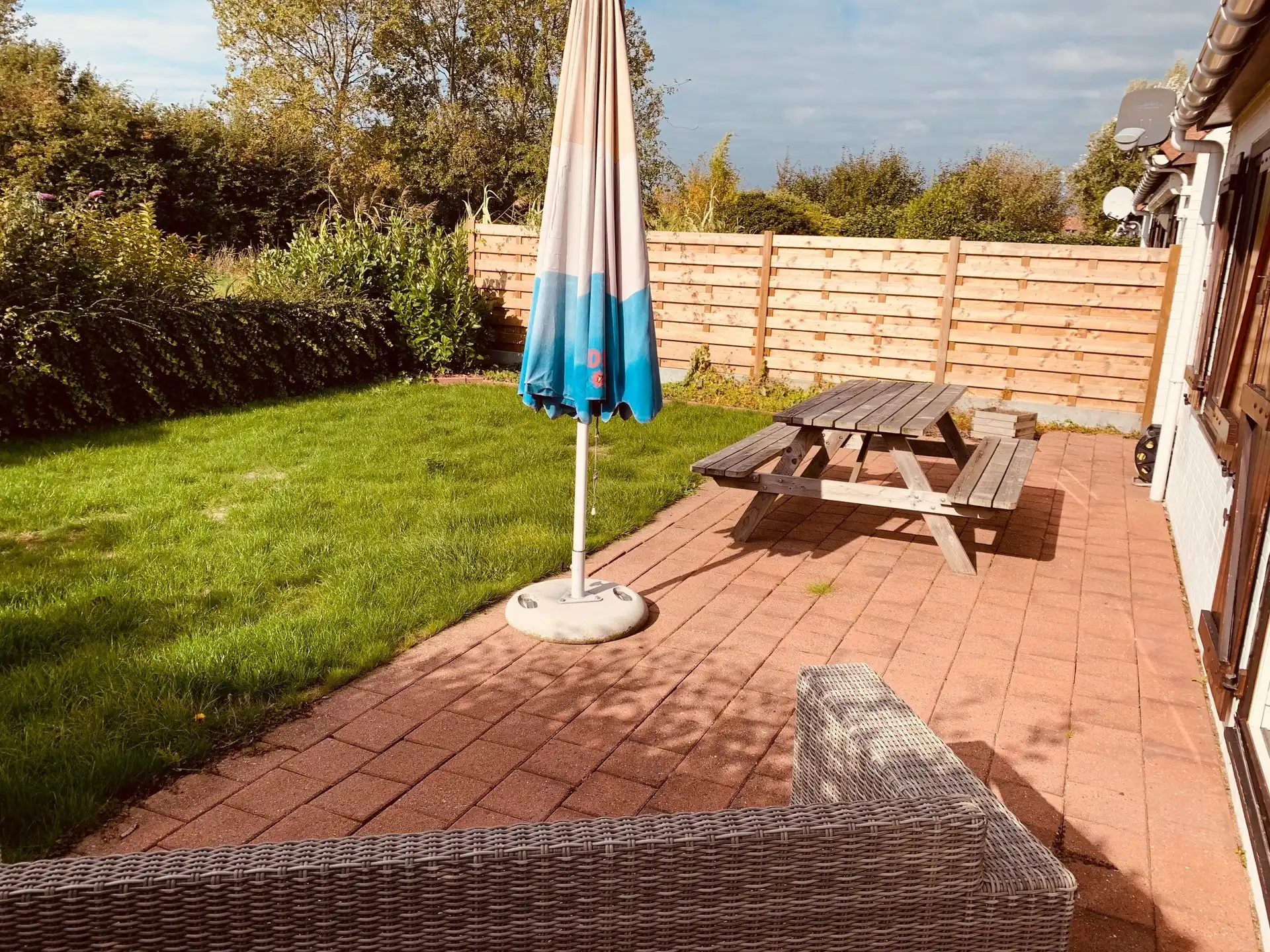 Charmante gerenoveerde visserswoning met zongerichte tuin en open zicht op de polders 🌾 foto 9