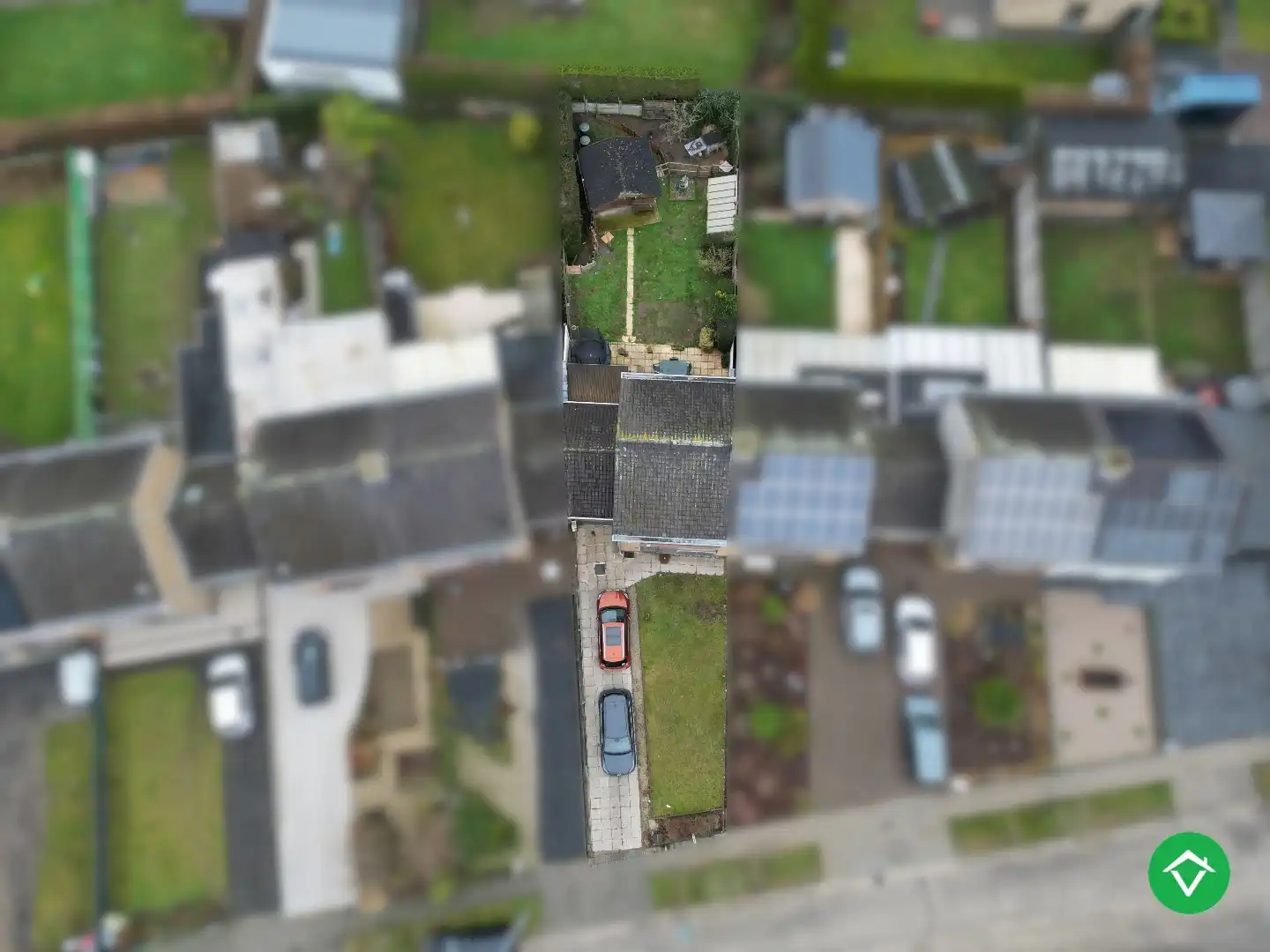 Ruime, stevige woning met 3 slaapkamers, garage en tuin te Izegem foto 17