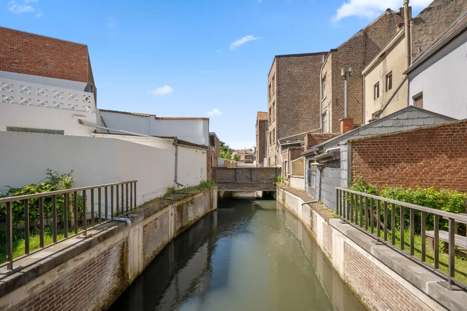 Totale renovatie met 5-slaapkamerpotentieel op toplocatie  foto 15