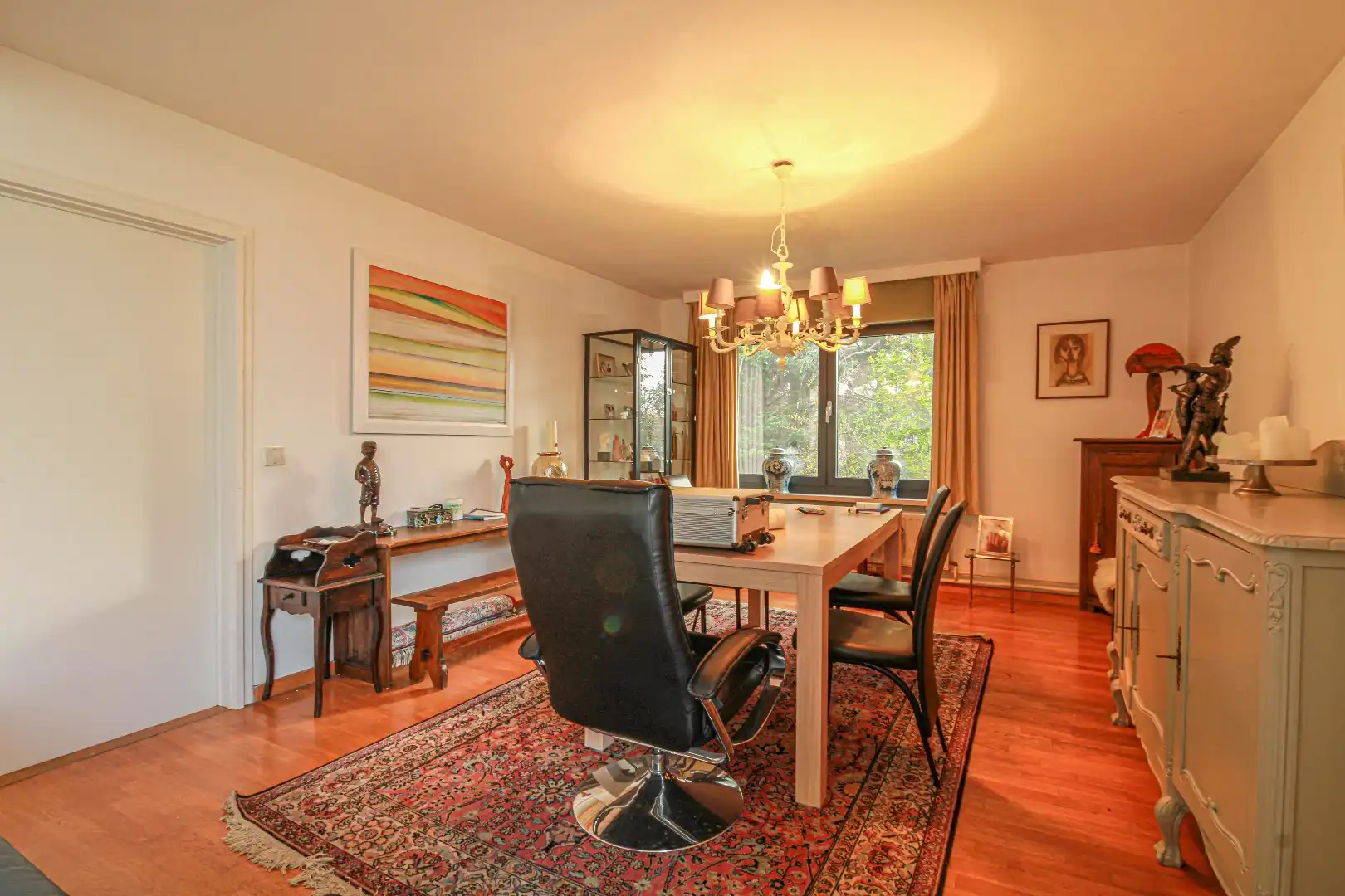 Alleenstaande bungalow met tuin! foto 3