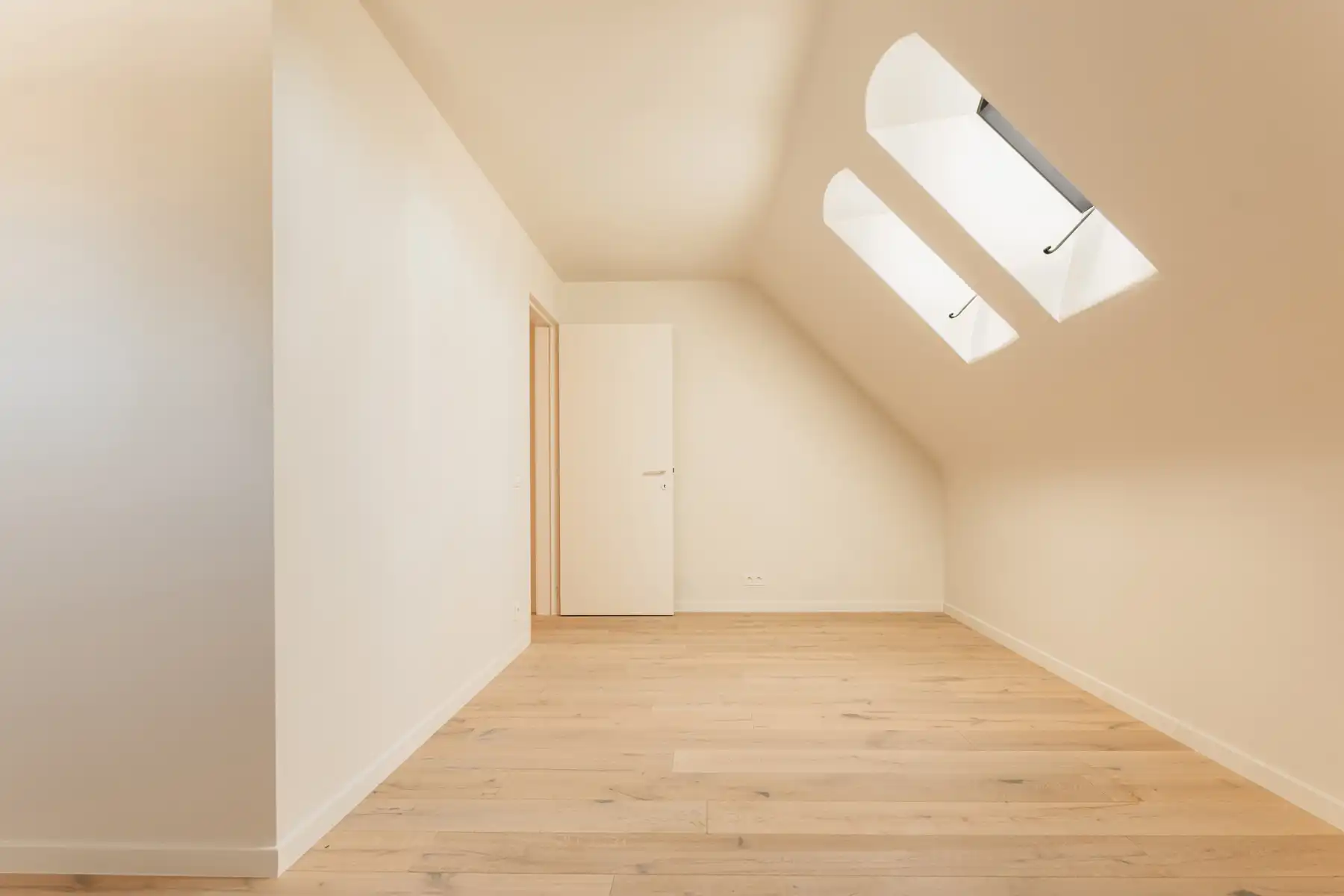 Stijlvolle nieuwbouwwoning met zicht op blijvend groen foto 22