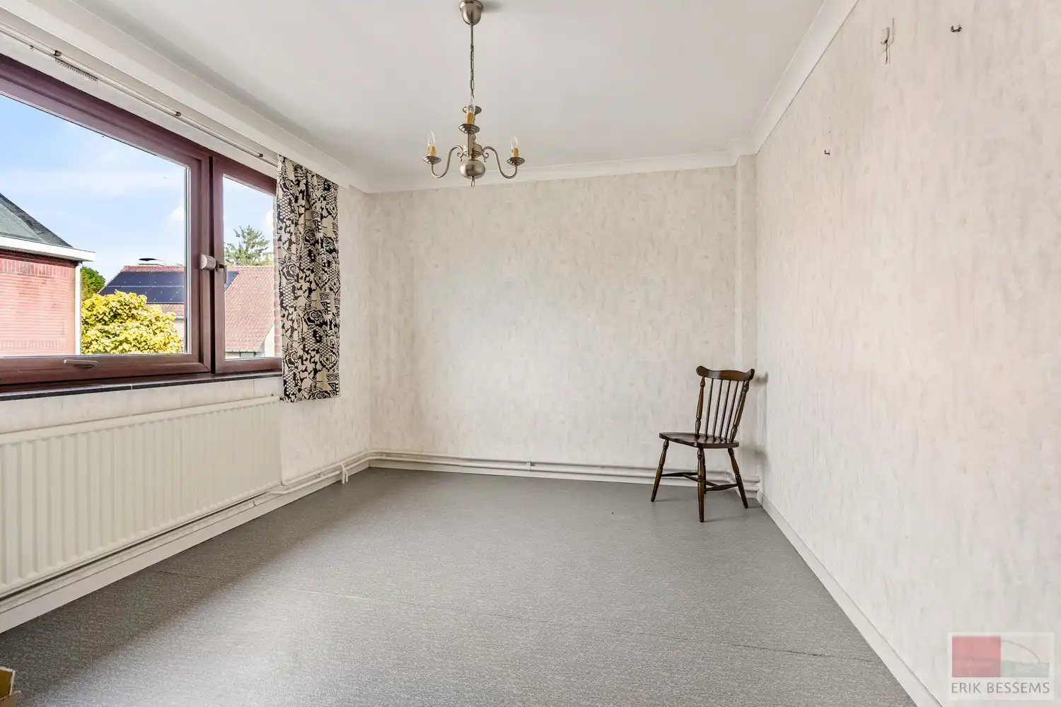 Leuke te renoveren halfopen bebouwing met potentieel en 3 ruime slaapkamers. foto 20