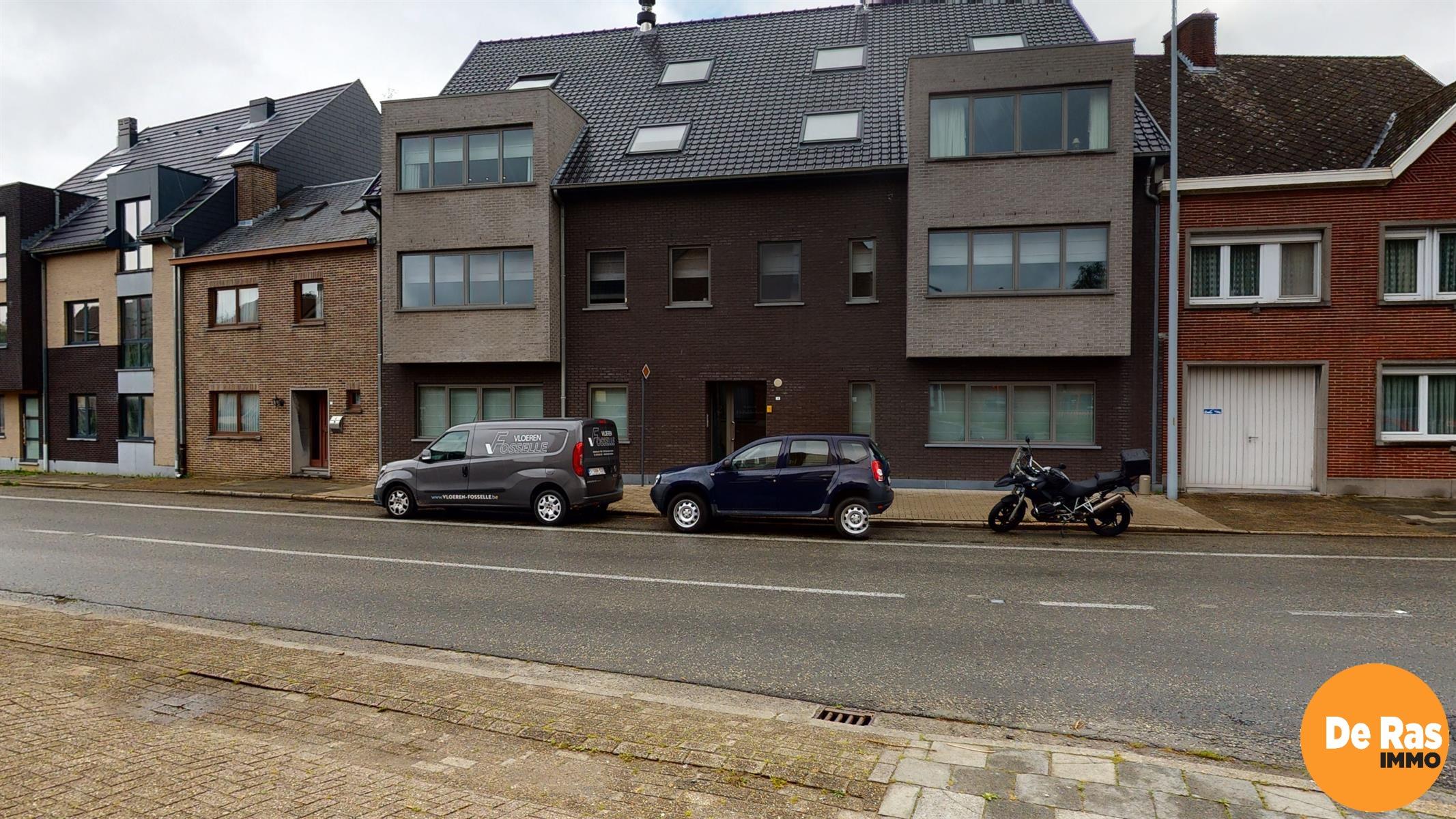 SINT-LIEVENS-HOUTEM - Exclusief duplexappartement vlakbij het centrum foto 2