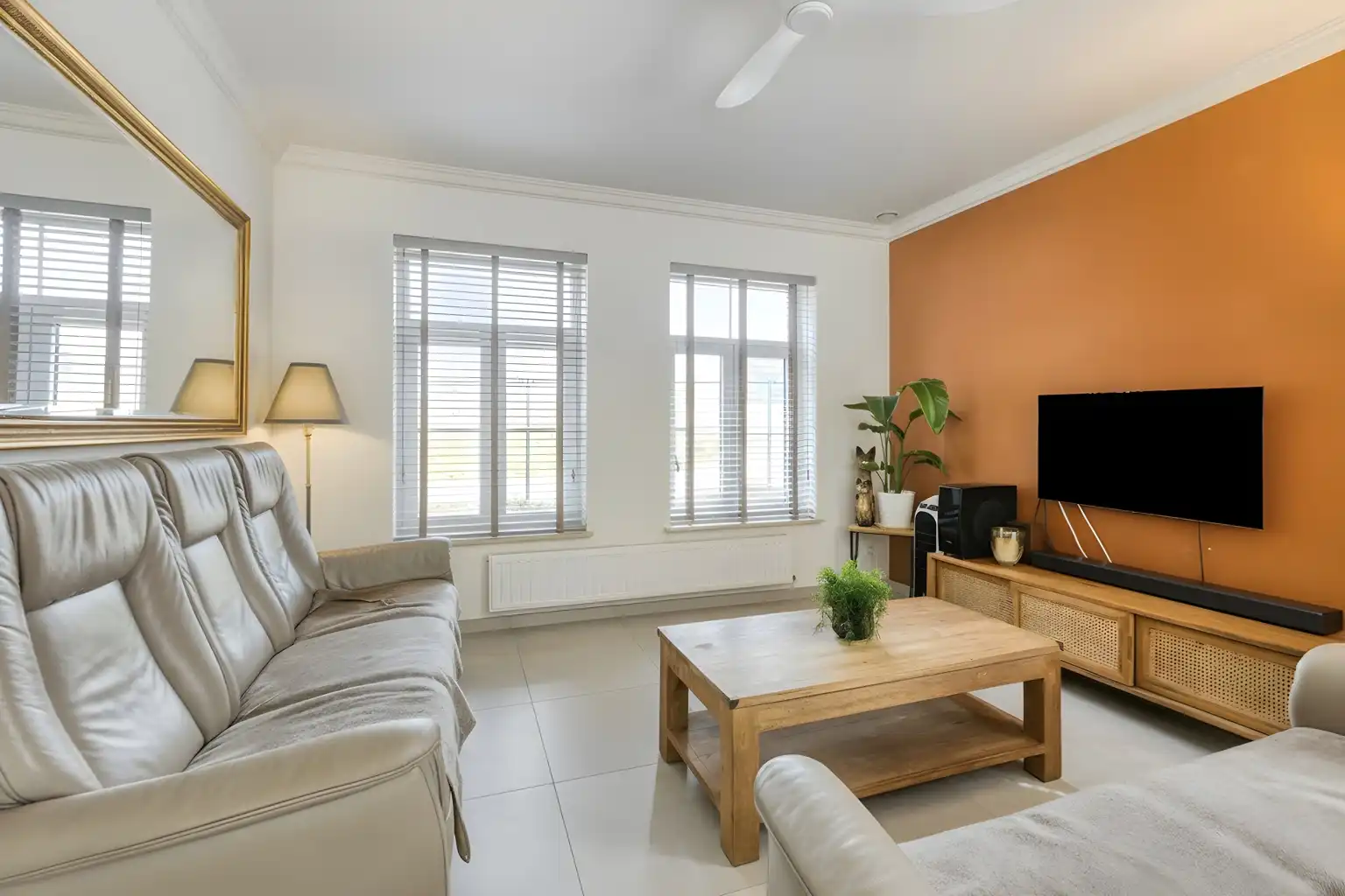 Mooie, recente woonst met tuin op een rustige locatie  foto 8