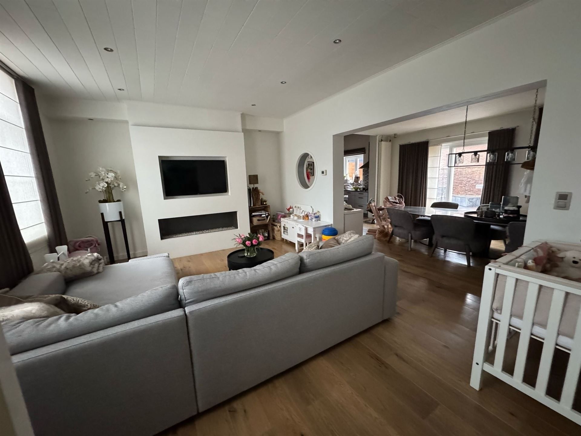 Karaktervolle woning voorzien van alle comfort! foto 5