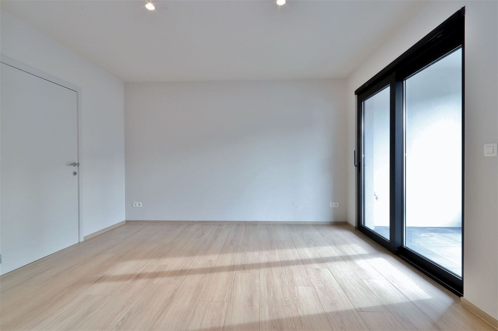 Luxe appartement (lift) met 2 slaapkamers, 2 badkamers en zeer groot terras  foto 7