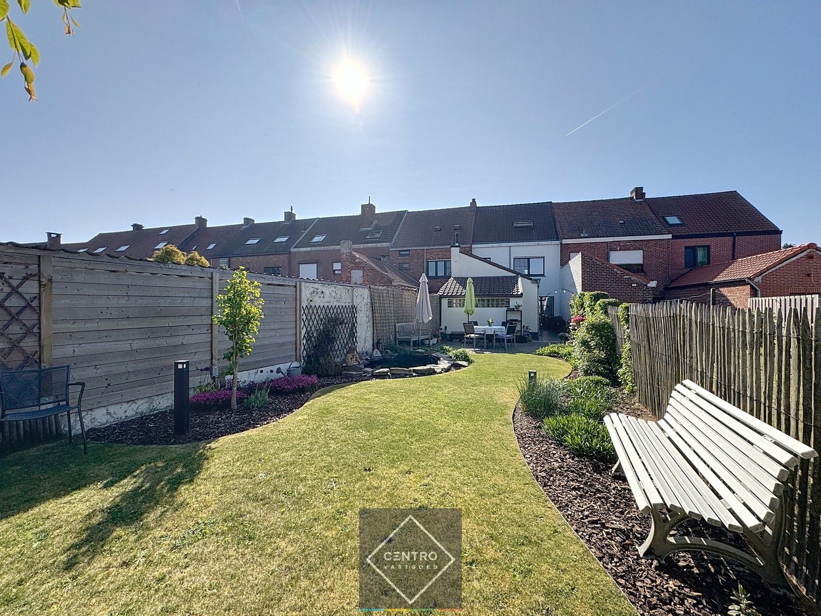 SMAAKVOL afgewerkte woning met alle COMFORT te Eeklo! foto 2