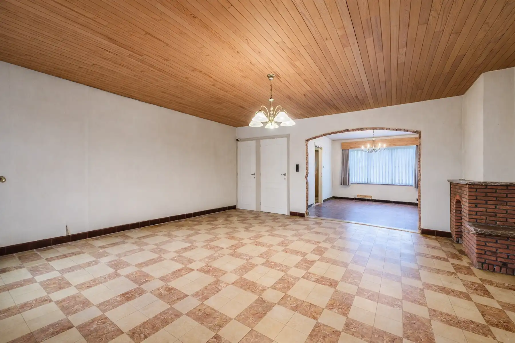 Te renoveren woning met potentieel in hartje Oud-Turnhout foto 4