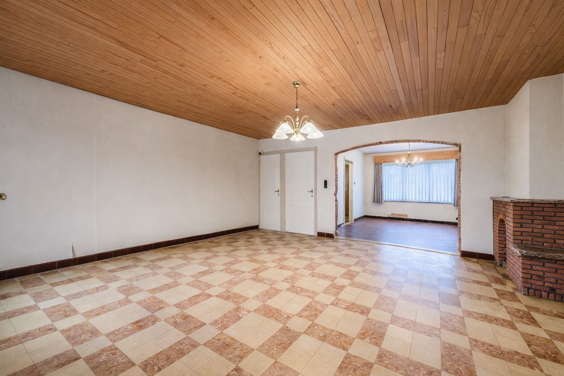 Te renoveren woning met potentieel in hartje Oud-Turnhout foto 4