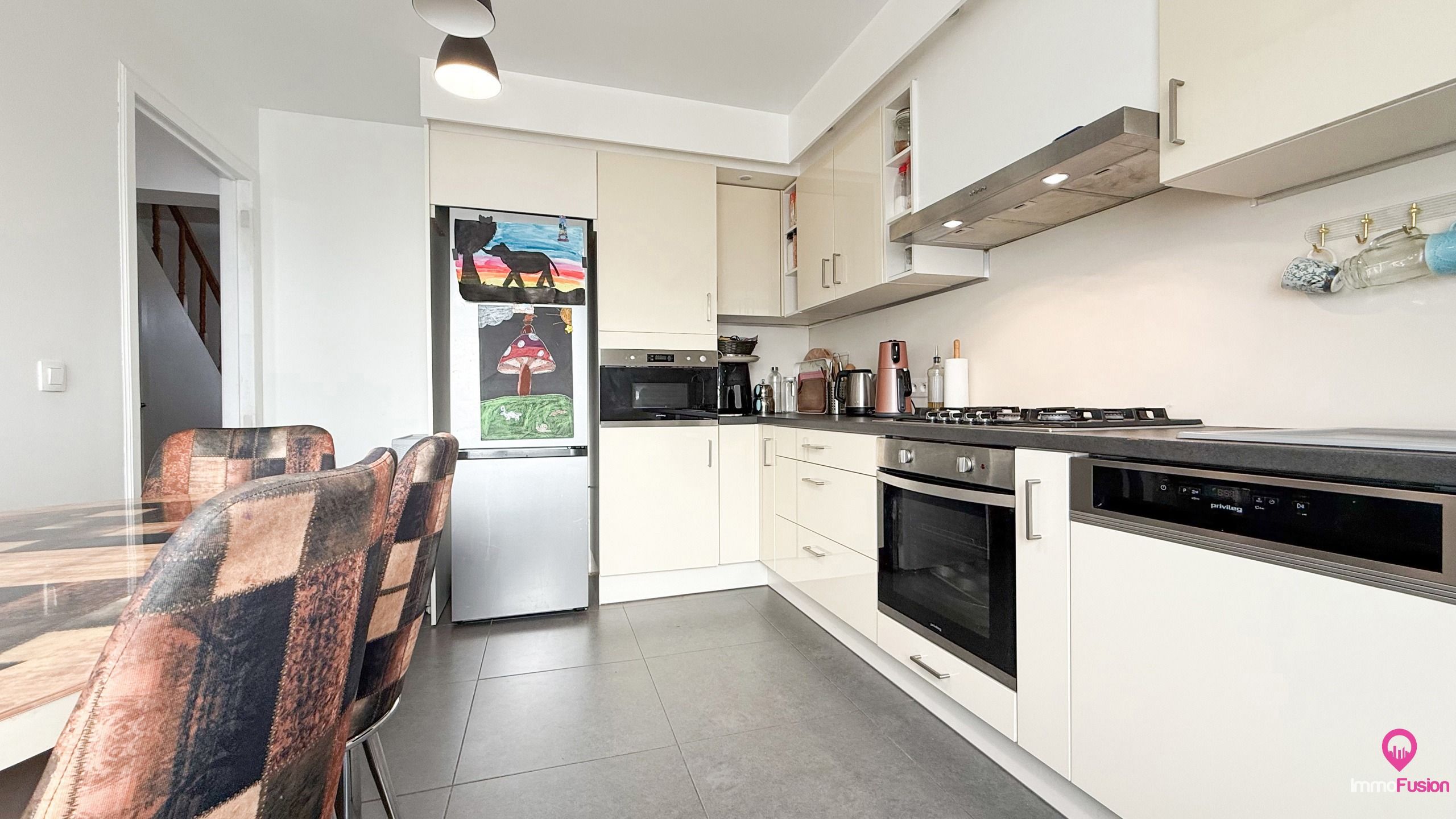 Instapklare vrijstaande woning met grote tuin in Berkenbos! foto 9