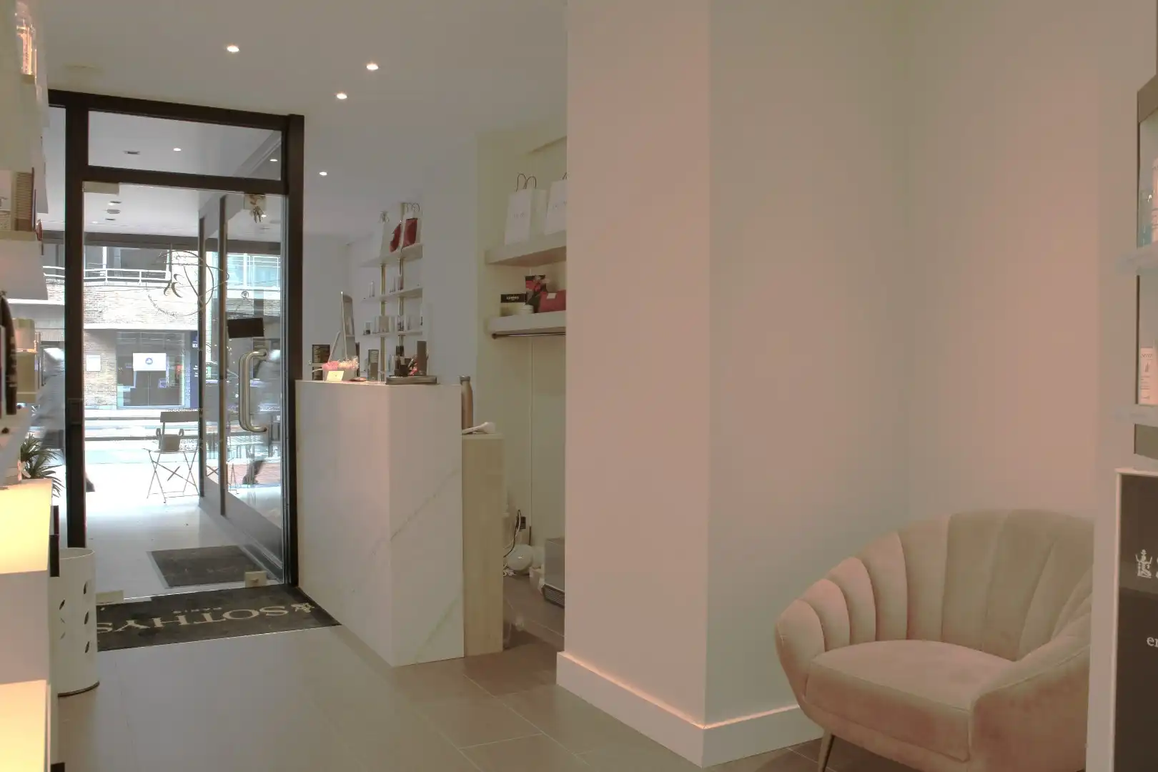 Handelspand Lippenslaan 331 te huur foto 5