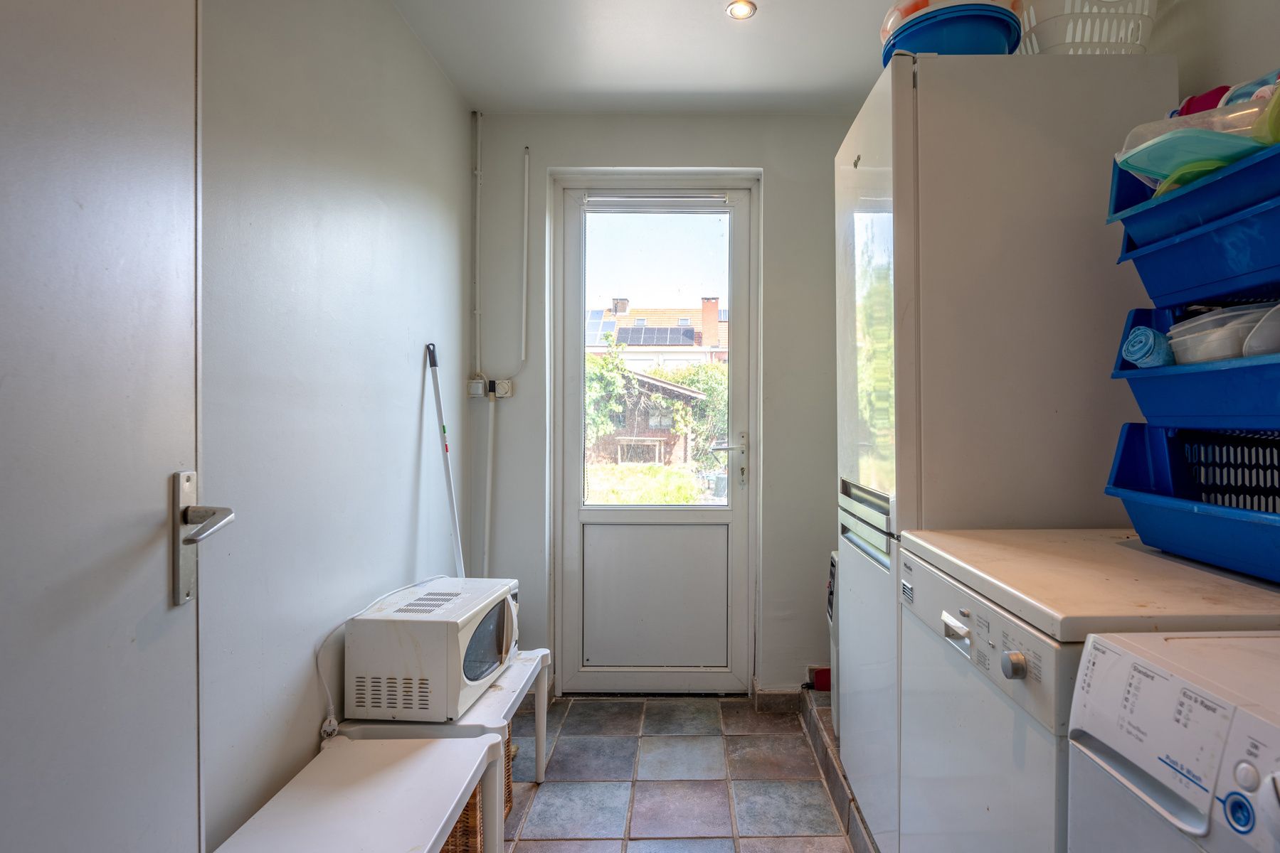 Instapklare woning met 5 slpk, 2 bdk en tuin op een rustige ligging! foto 7