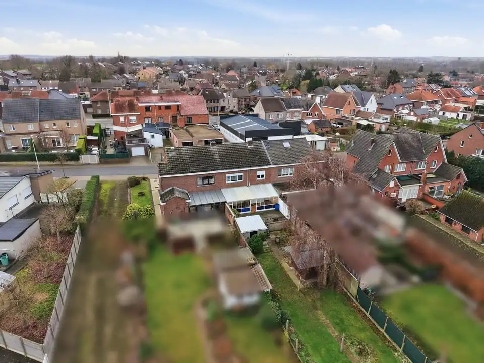 RUIME GEZINSWONING MET 3 SLKS, TUIN EN GARAGEBOX IN TONGEREN foto 36