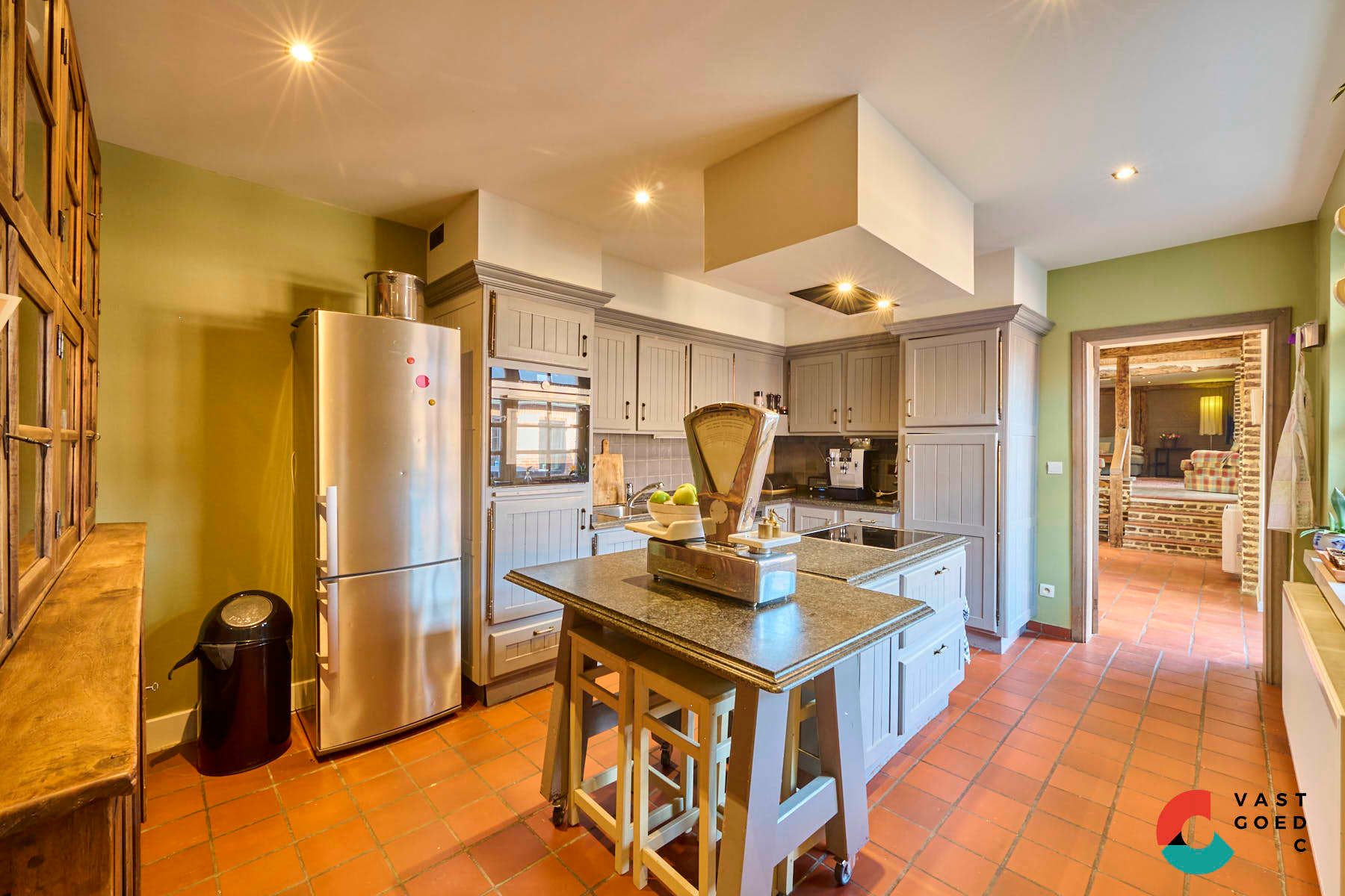 Rustig gelegen karaktervolle hoeve met zicht op de weilanden foto 10