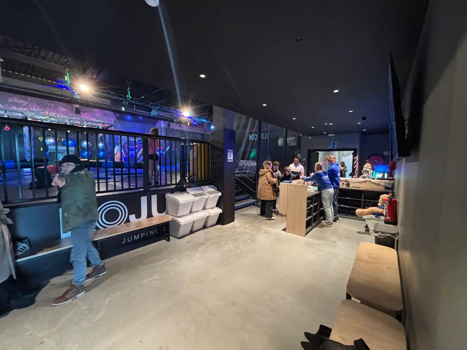 Commerciële unit te huur boven Brico – Oostakker Gent foto 5