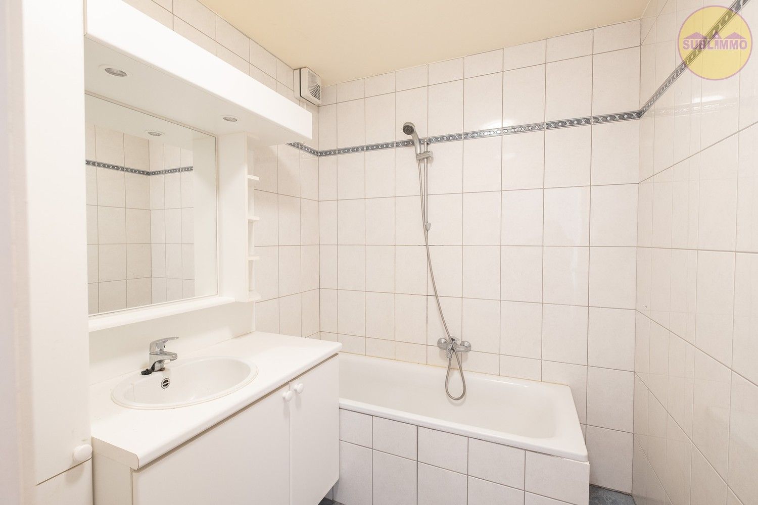 Instapklaar appartement met 1 slaapkamer te Meerhout foto 9