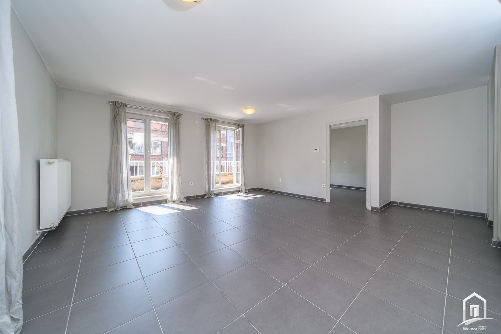 Zeer rustig gelegen, mooi ingericht appartement te Erembodegem foto 5