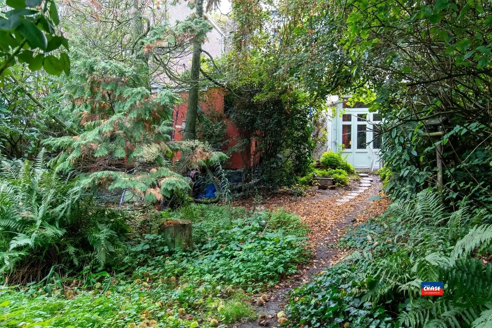 Prachtige authentieke herenwoning met zes slaapkamers en grote tuin foto 23