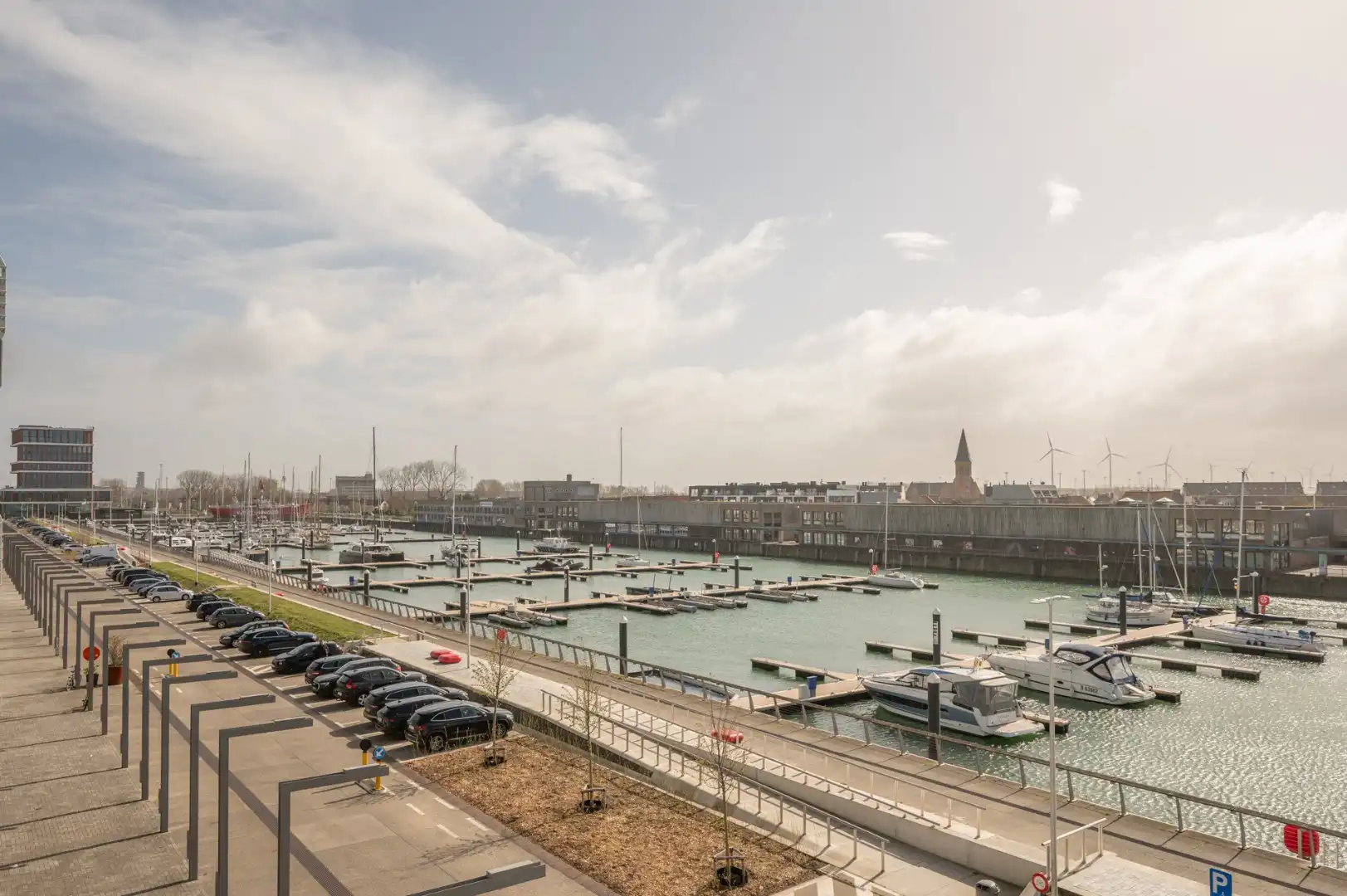 appartement met zicht op de zeilboten foto 20