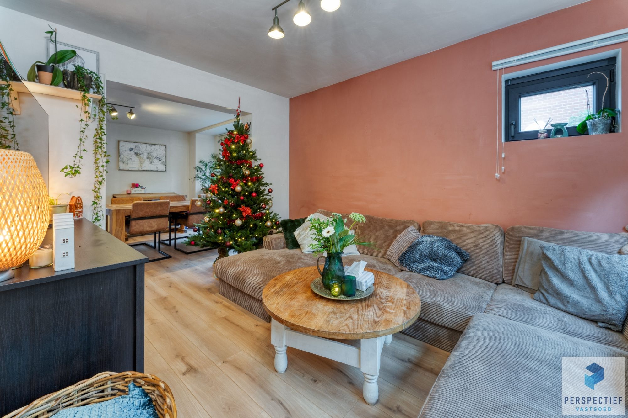 BEZOEKMOMENT ZATERDAG 6/12 VAN 16U30 TOT 18U | Uiterst GOED gelegen VERNIEUWDE woning met GROTE tuin foto 14