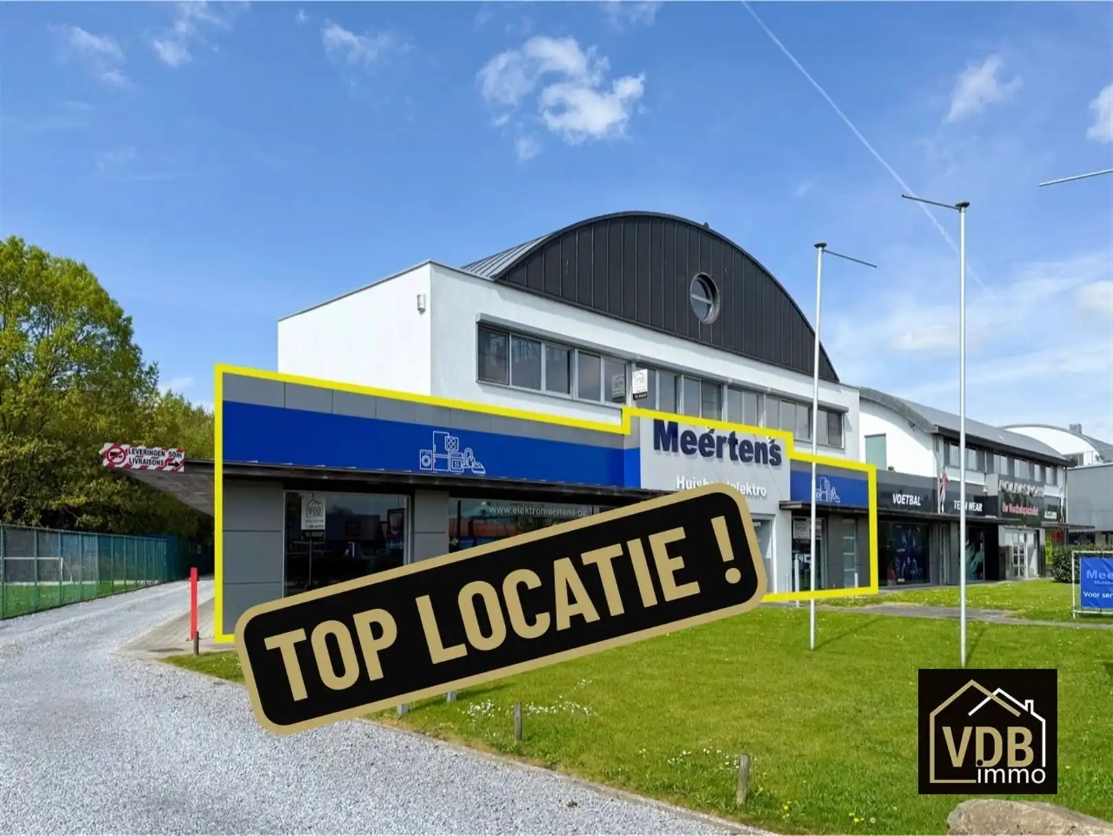 Commercieel pand op TOP locatie foto {{pictureIndex}}