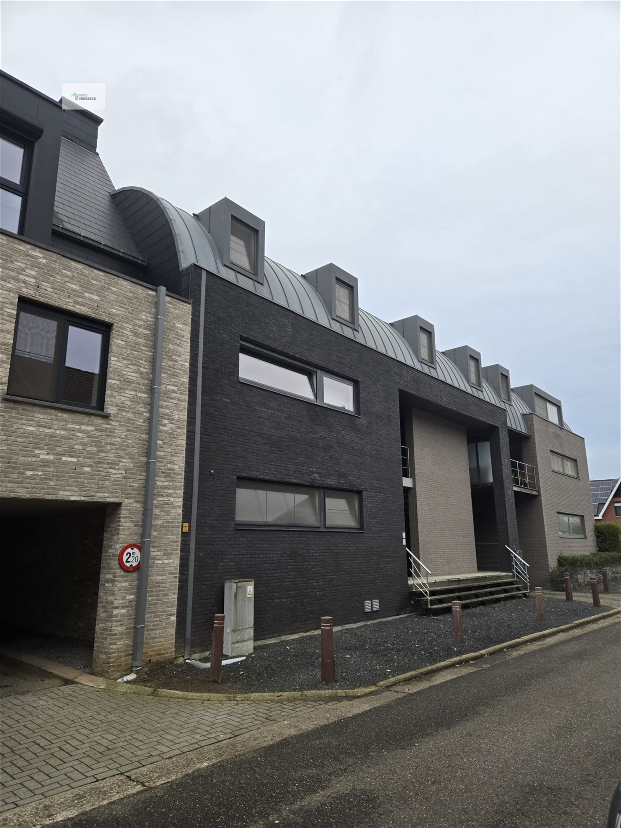 Appartement foto {{pictureIndex}}