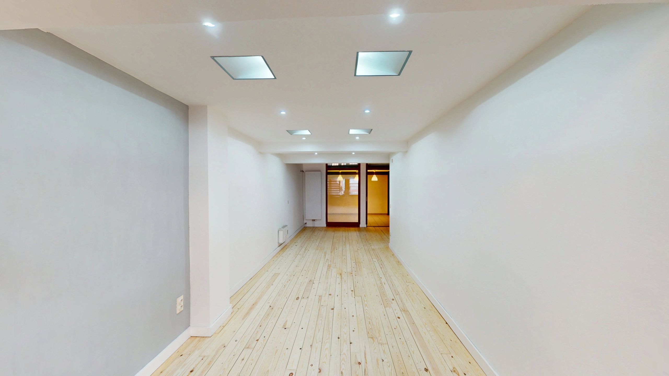 ANTWERPEN - Karaktervol kantoor op centrale locatie foto 3