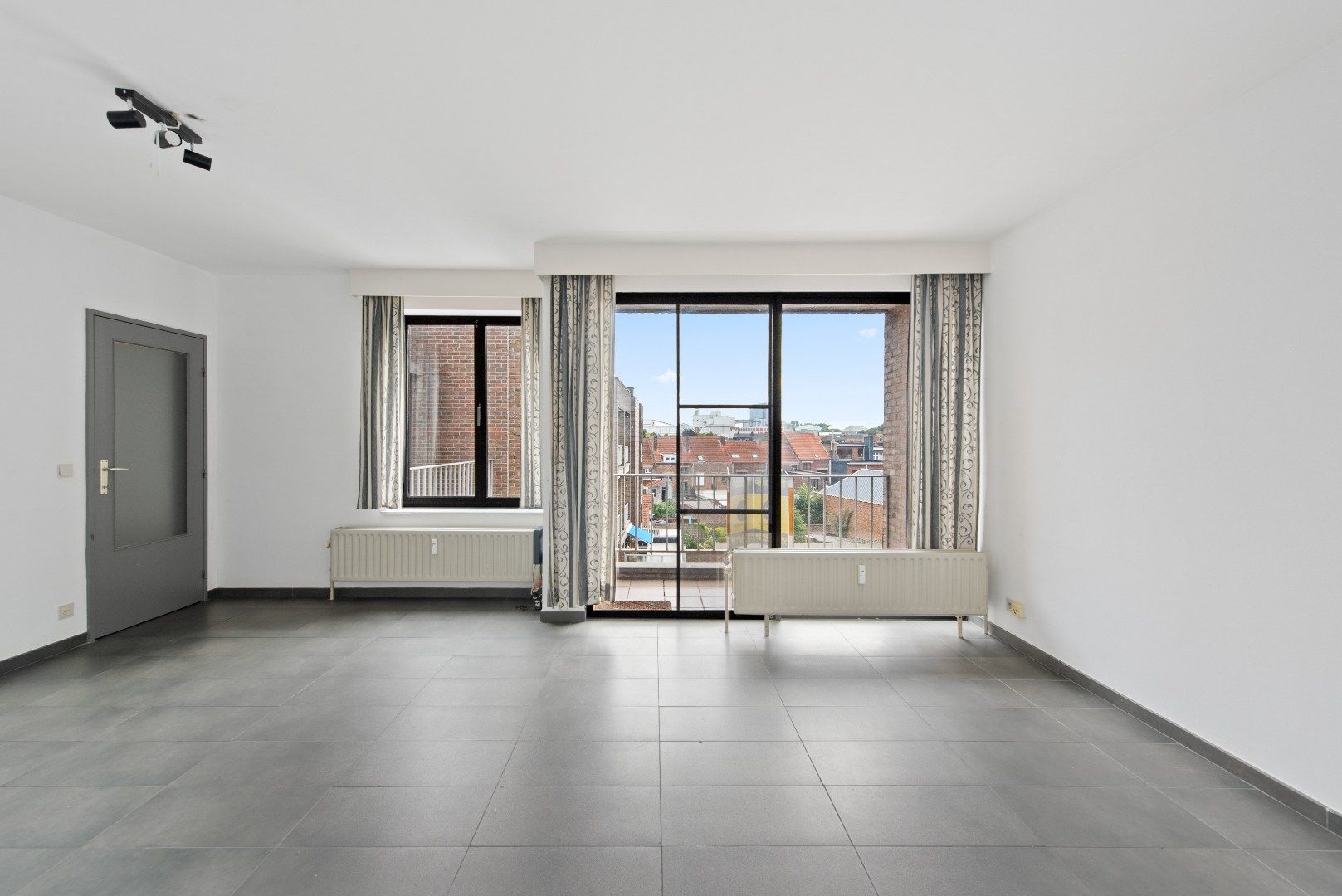 Instapklaar appartement te Tienen foto 4
