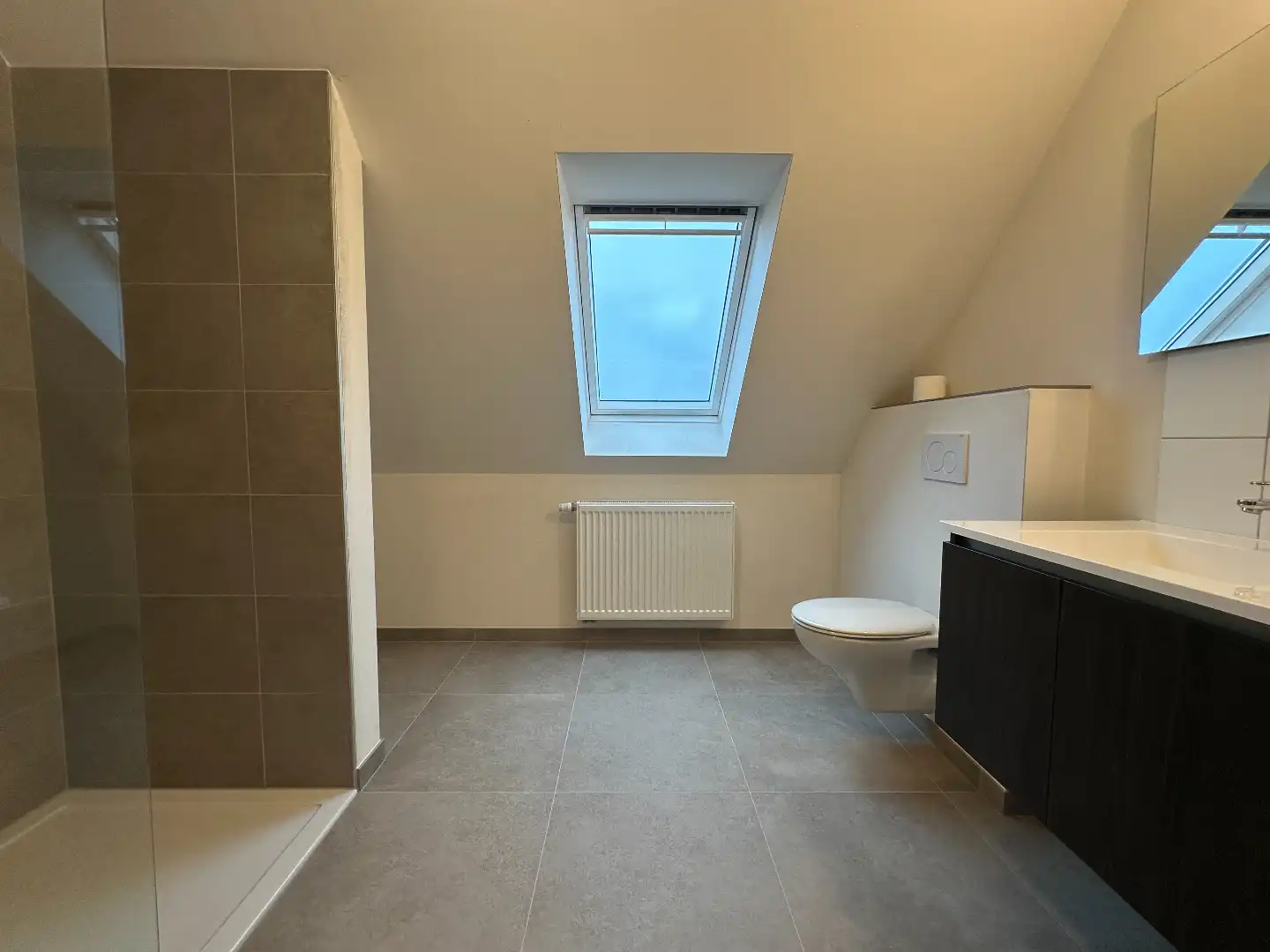 Mooie nieuwbouwwoning met 3 slpk en tuin, rustig gelegen in Torhout Wijnendale foto 15