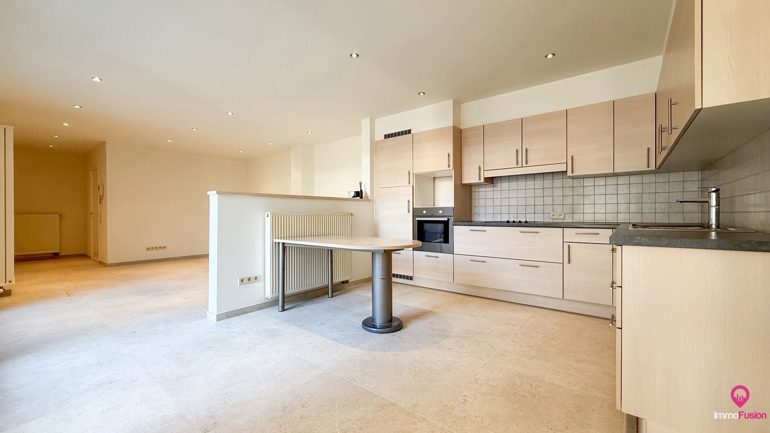 Ruim gelijkvloers appartement met tuin & garage in Beringen! foto 12