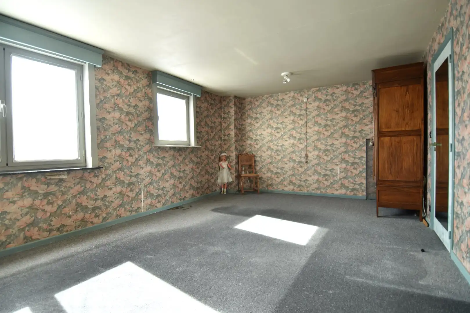 Gezinswoning met 3 slaapkamers, garage en zonnige tuin te koop in kindvriendelijke omgeving te Gullegem foto 9