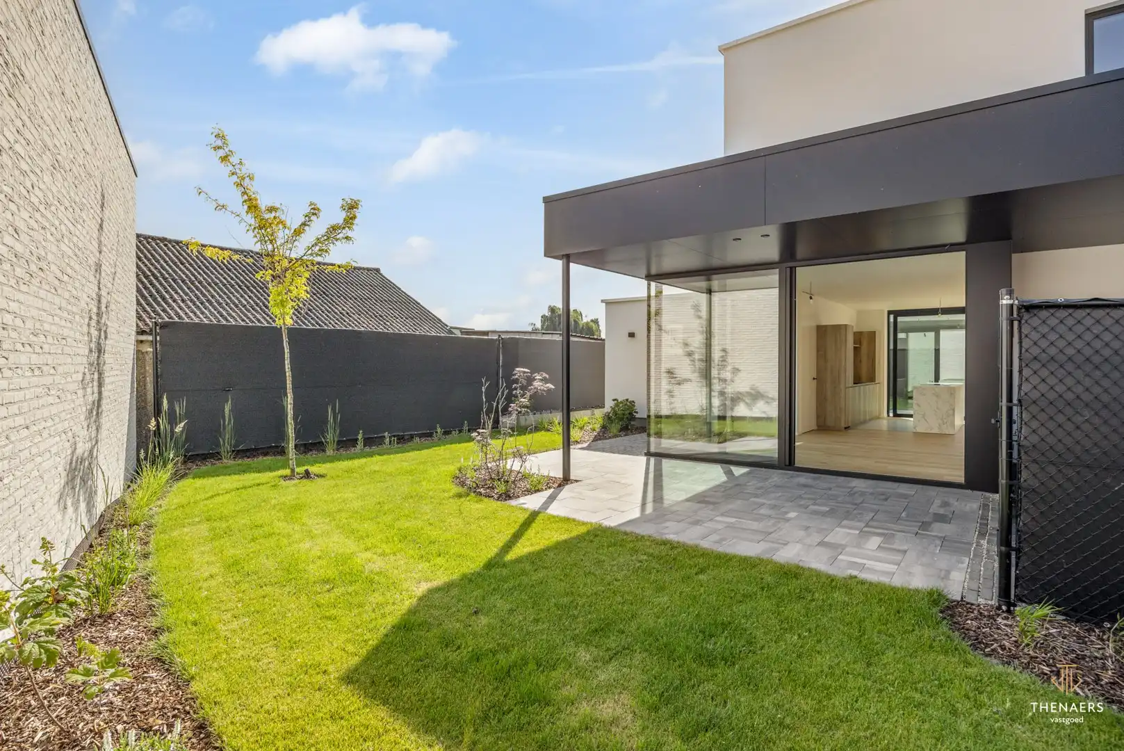 Strakke en luxueus gerenoveerde open bebouwing met hoogwaardige afwerking en EPC A in Sint-Truiden (Wilderen).  Aankoop aan 6% btw mogelijk onder voorwaarden. foto 29