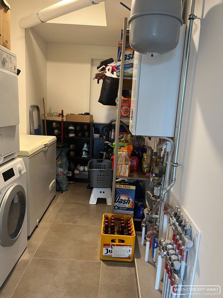Halfopen nieuwbouwwoning te huur in Oudenaarde met zuidgerichte tuin foto 6