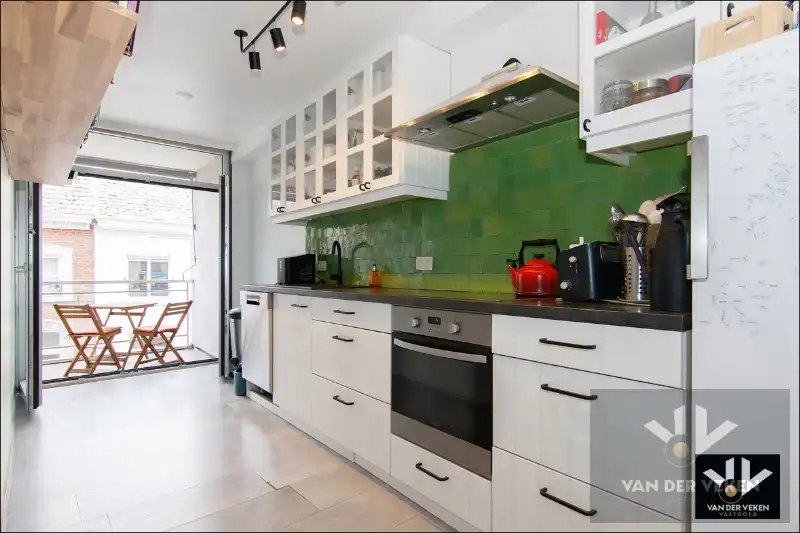 GEZELLIG APPARTEMENT IN HET HARTJE VAN HASSELT foto {{pictureIndex}}