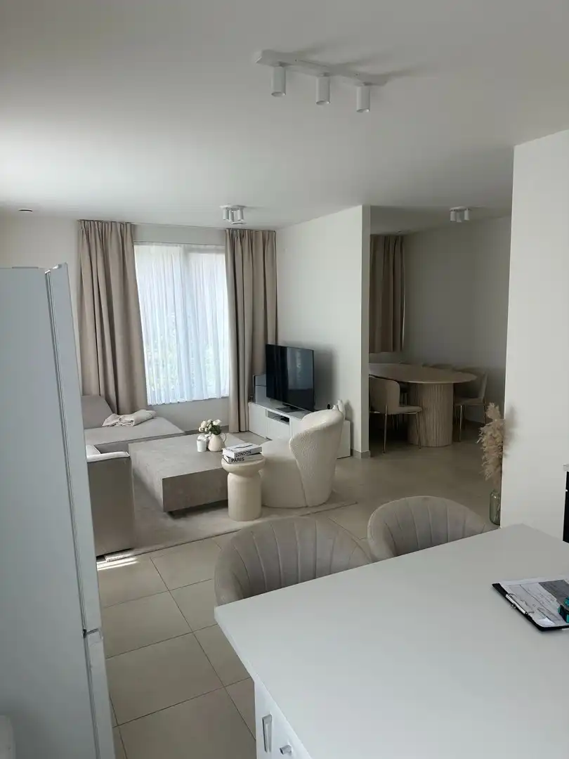 Te Huur: Modern & Duurzaam Parkappartement nabij Brussel foto 2